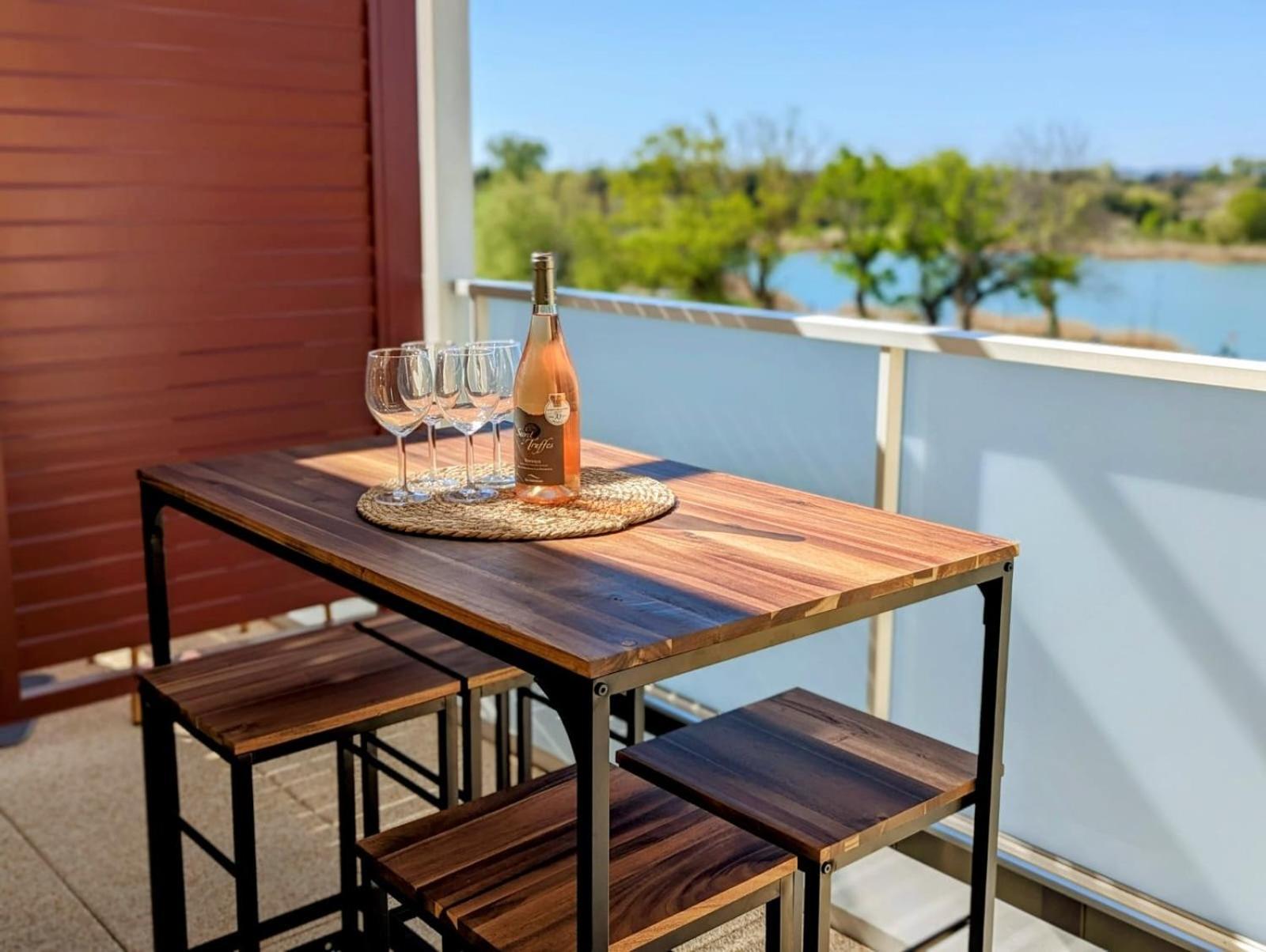Lakeside Provence - Appartement Classe 4 Etoiles, Vue Sur Le Lac, Parking Sous-Sol, Double Clim 몽투 외부 사진