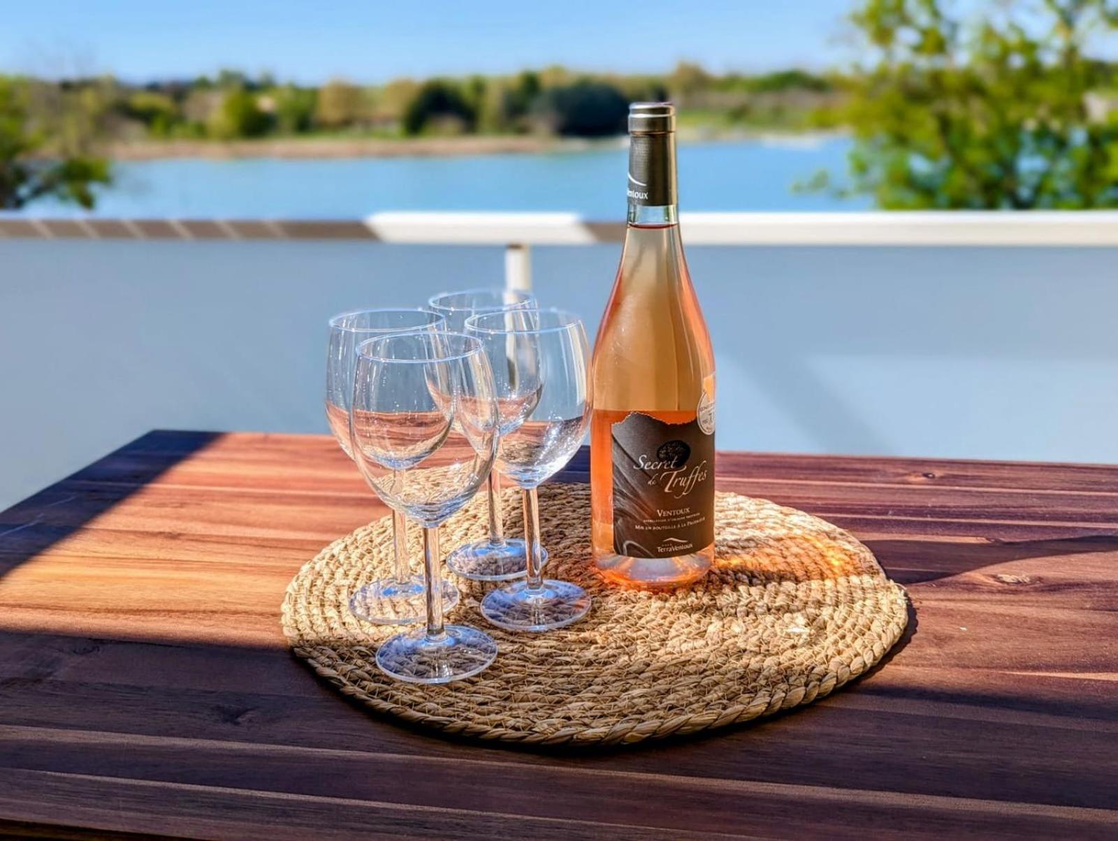 Lakeside Provence - Appartement Classe 4 Etoiles, Vue Sur Le Lac, Parking Sous-Sol, Double Clim 몽투 외부 사진