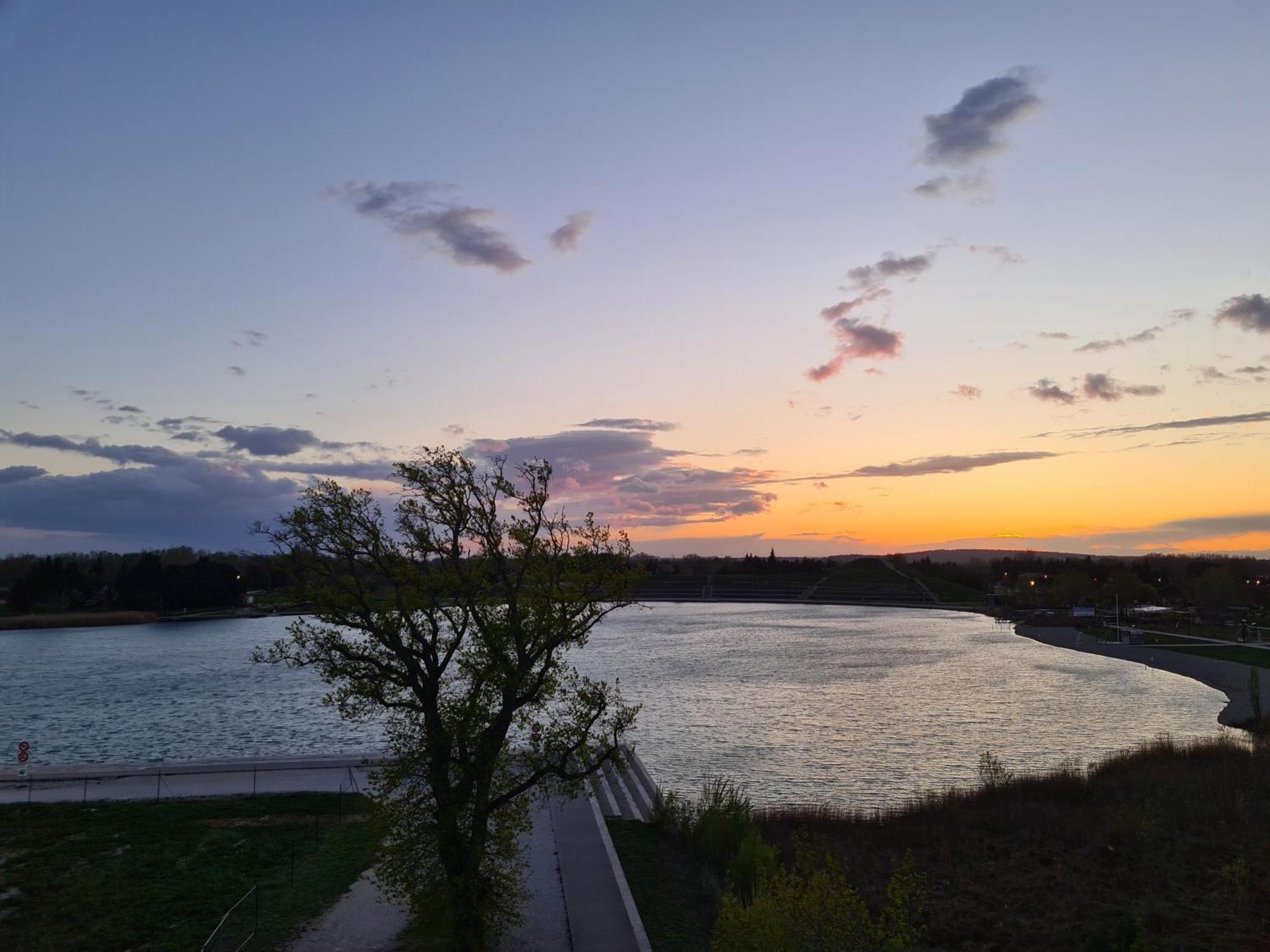 Lakeside Provence - Appartement Classe 4 Etoiles, Vue Sur Le Lac, Parking Sous-Sol, Double Clim 몽투 외부 사진