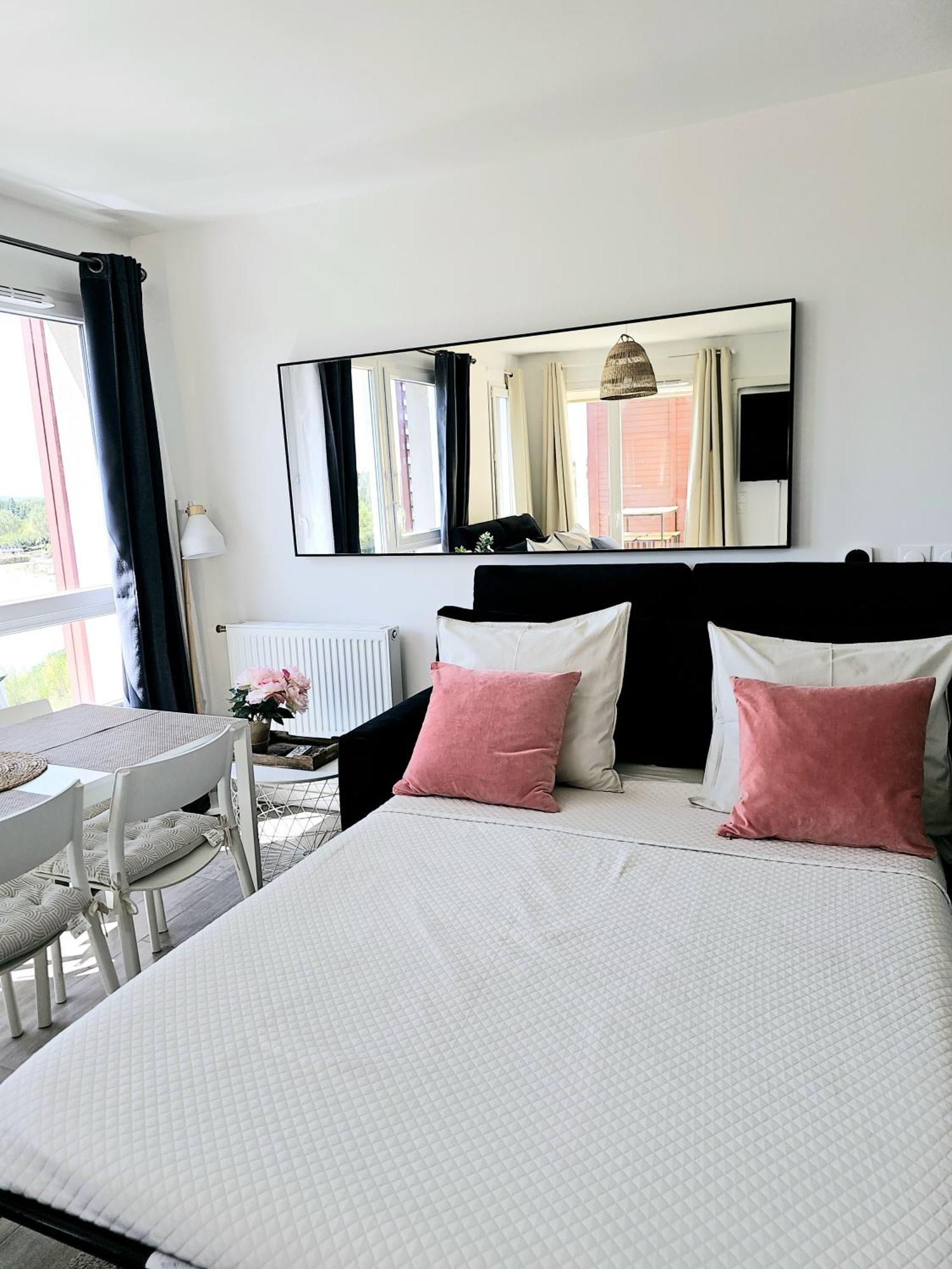 Lakeside Provence - Appartement Classe 4 Etoiles, Vue Sur Le Lac, Parking Sous-Sol, Double Clim 몽투 외부 사진