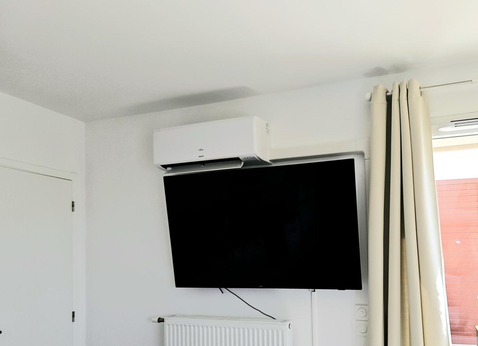 Lakeside Provence - Appartement Classe 4 Etoiles, Vue Sur Le Lac, Parking Sous-Sol, Double Clim 몽투 외부 사진