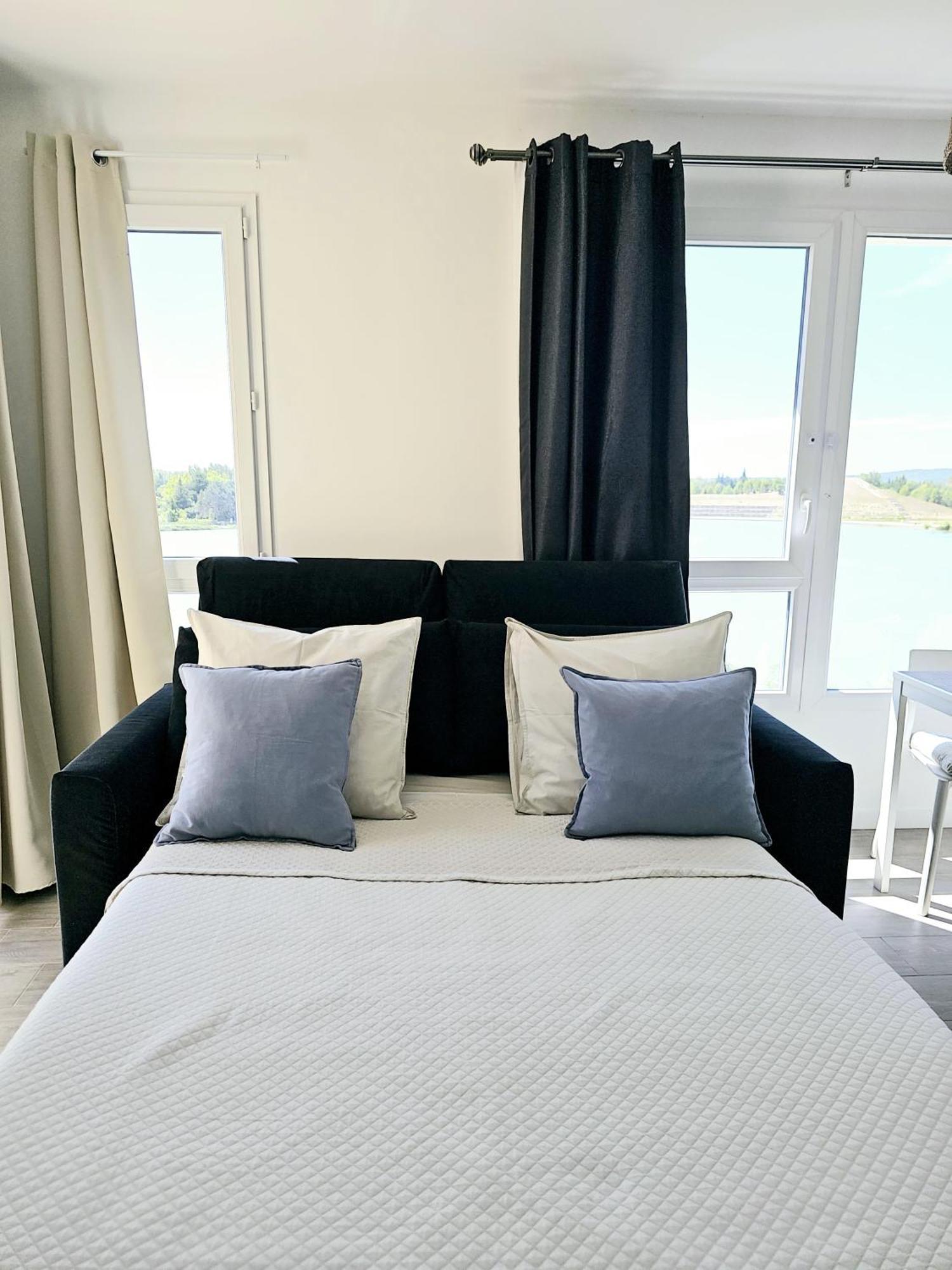 Lakeside Provence - Appartement Classe 4 Etoiles, Vue Sur Le Lac, Parking Sous-Sol, Double Clim 몽투 외부 사진